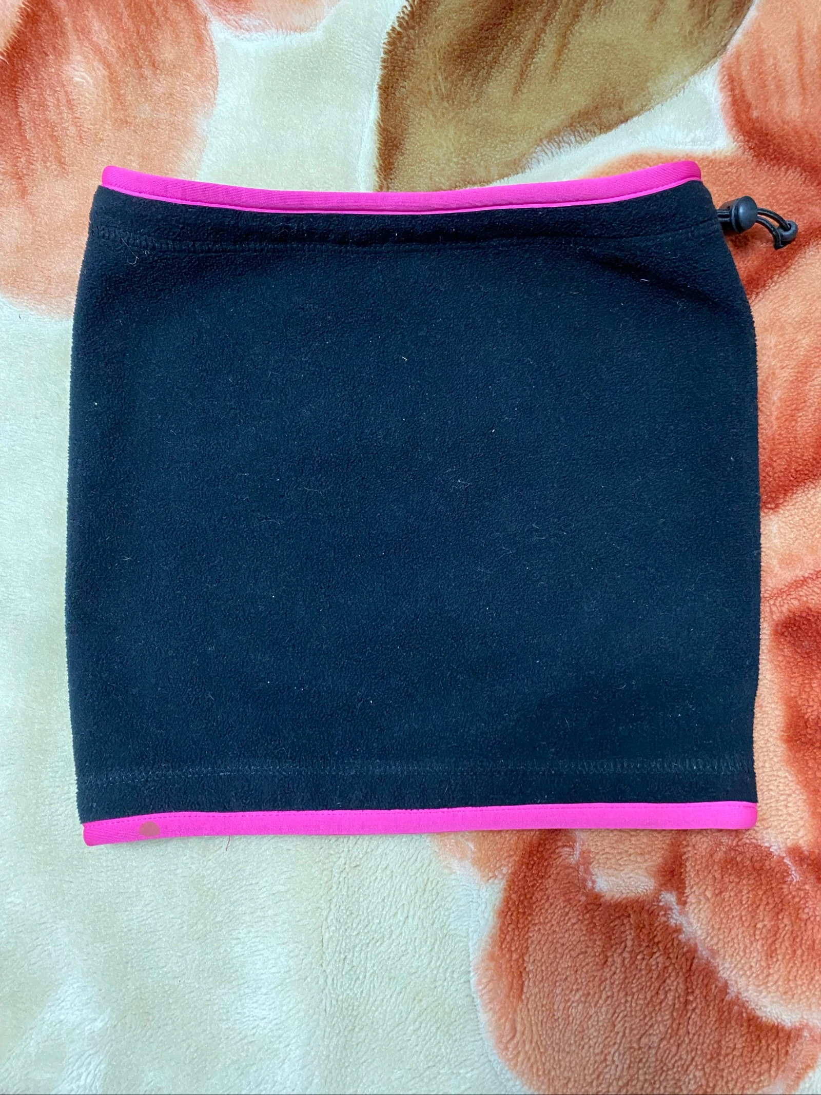 Braga de cuello polar negra y rosa - Atmosphere - Talla Única